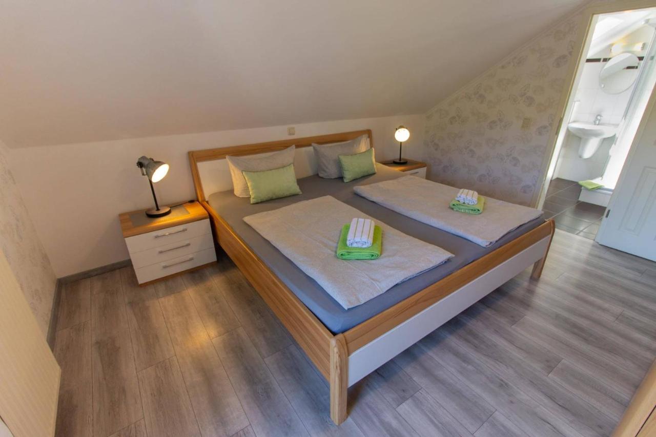 Ferienwohnung Ferienweingut Juergen Beth Kröv Exterior foto